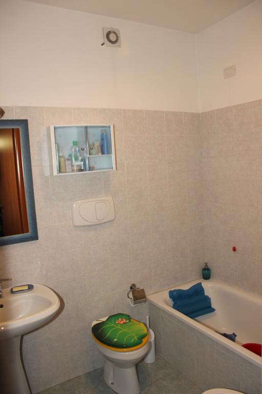 Casina Carina Carina Apartment Nettuno Exterior foto