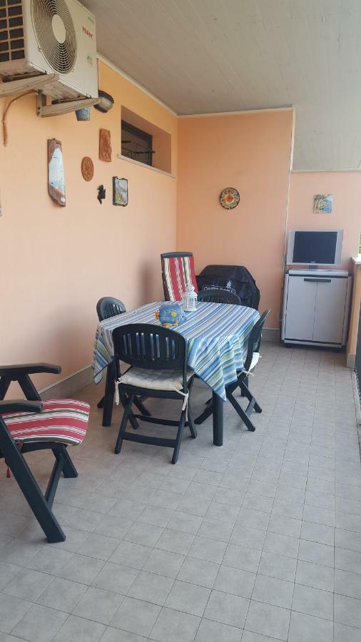 Casina Carina Carina Apartment Nettuno Exterior foto